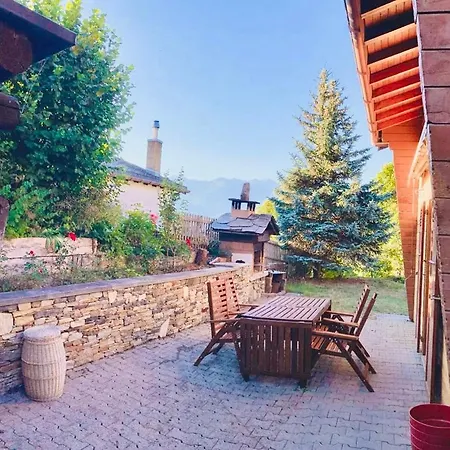 Chalet Les Bouleaux * オヴロナ